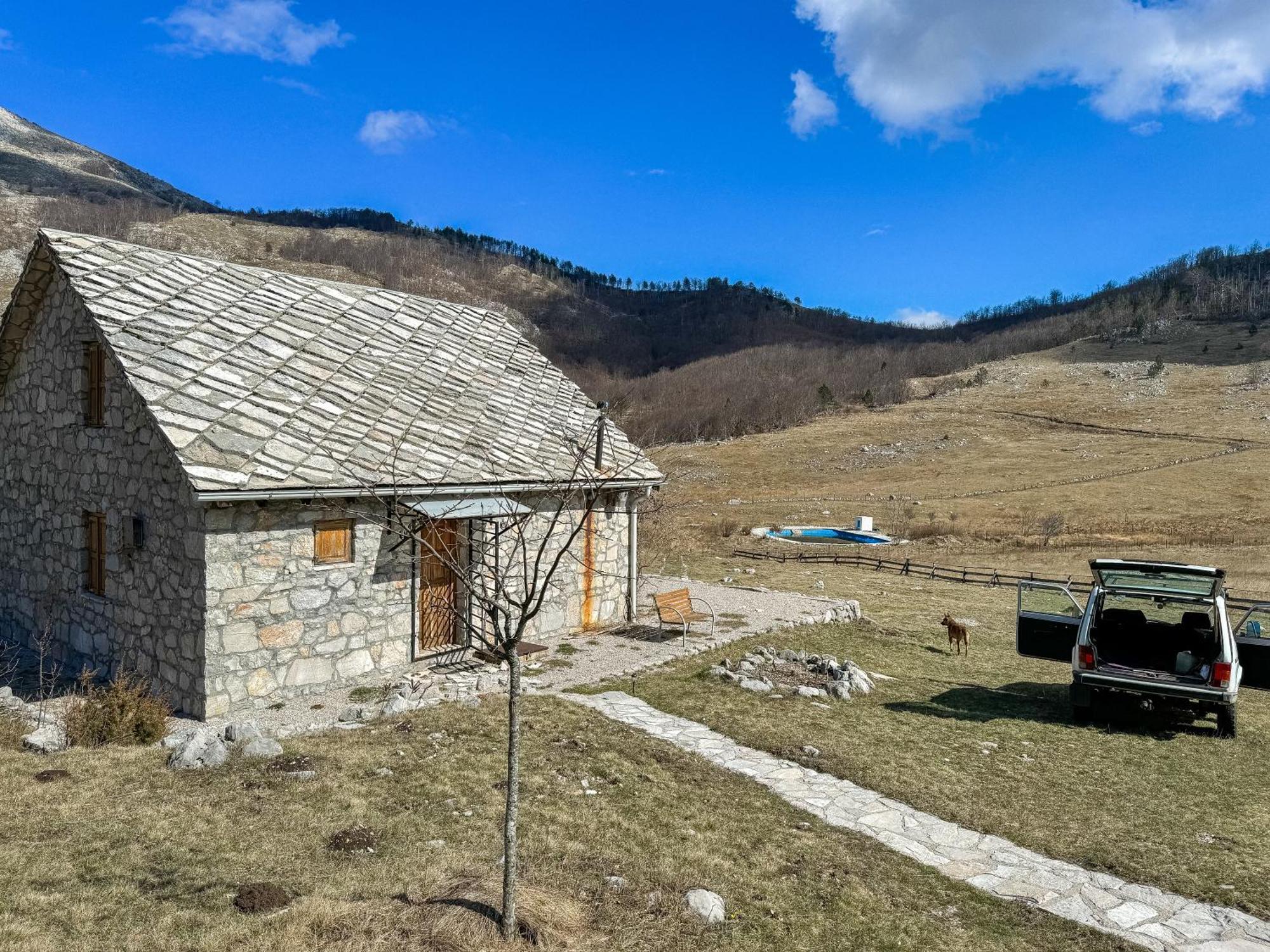 Mountain House Varda Ledenice Esterno foto